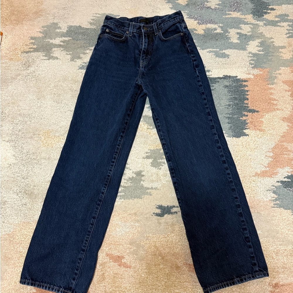 Uniqlo Wide-Leg Pants Timeless Minimalist Style